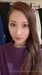 凤呤鸟唱-高顔值性感嫩模酒店给某杂志拍摄大尺度照片时爲了效果全脱拍摄